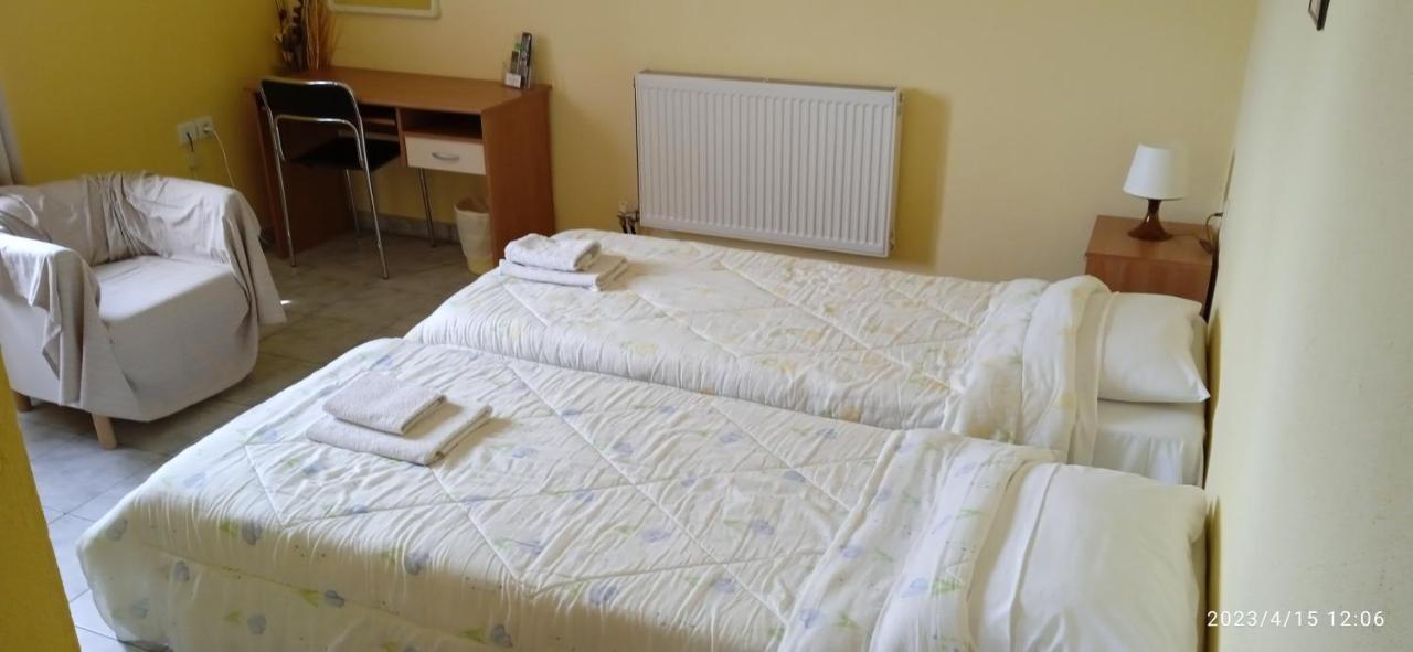 Hotel Konstantina Rodopoli Ngoại thất bức ảnh